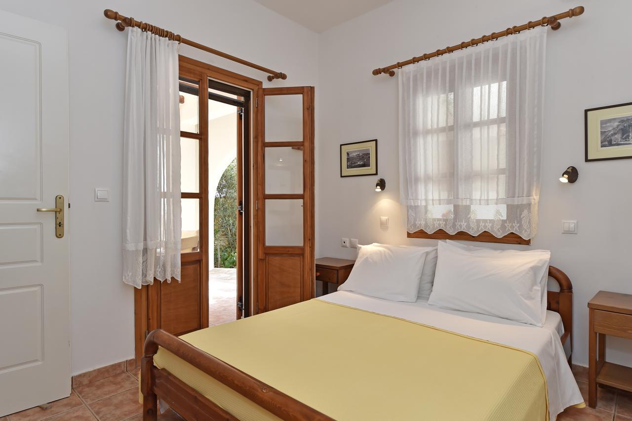 Hippocampus Studios Antiparos Exterior photo